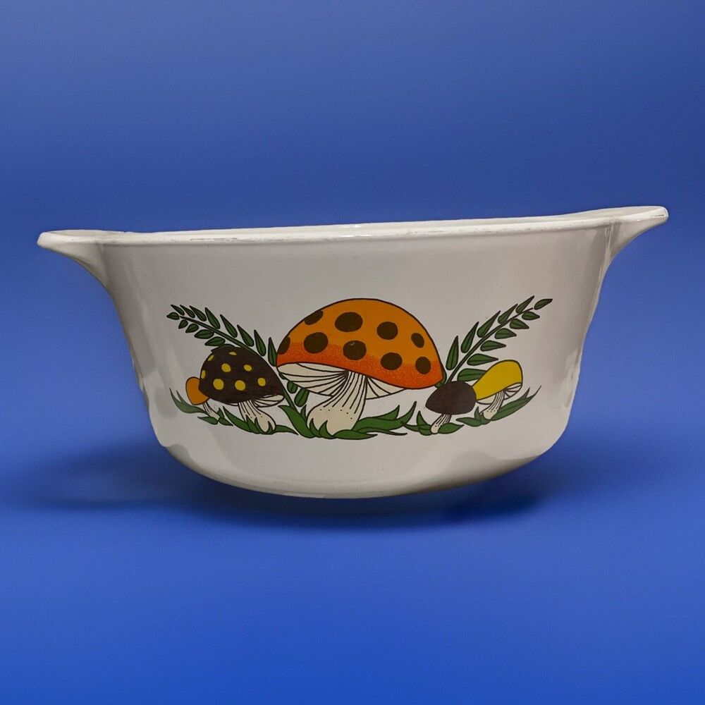 Sears Merry Mushroom LARGE 4 qt Corning Casserole Baking Dish No Lid Stains See